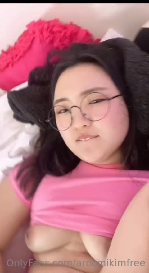 AroomiKim aka Aroomi Kim Video Hot Trending Cream-pie Hardcore Sex Tape