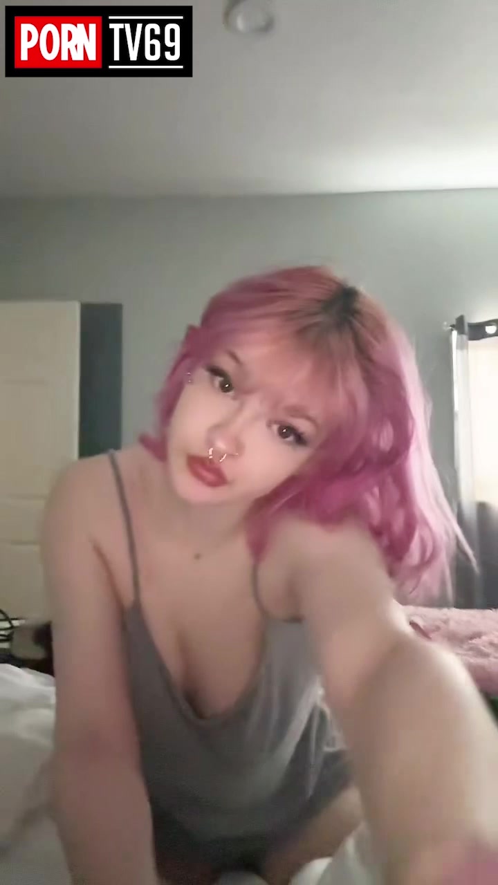 Amputeekay Onlyfans nipples protruding under thin shirt